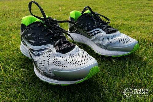 国产跑鞋对飙视频教程,跟随视频教程解锁竞速新技能