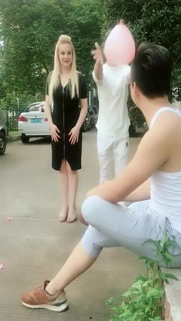 会玩小姐姐视频国产,会玩小姐姐，带你领略潮流魅力